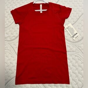NWT Lululemon Swiftly Tech Shirt
